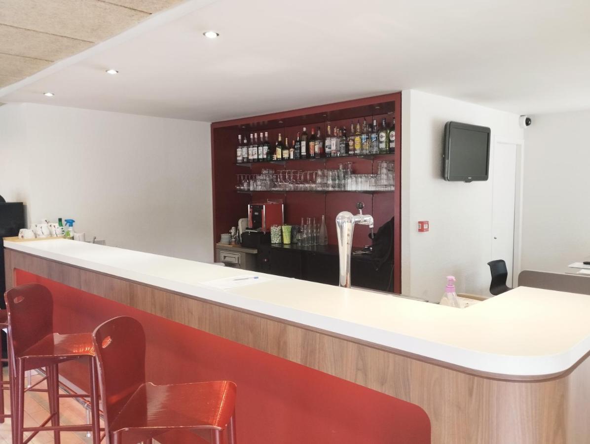 Noemys Arles Hotel Bagian luar foto